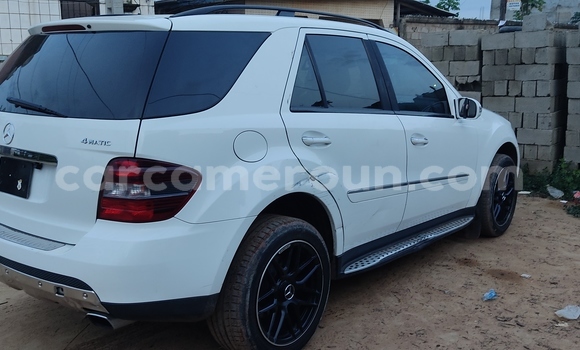 Buy Used Mercedes‒Benz ML–Class White Car in Douala in Littoral Cameroon Buy Used Mercedes‒Benz ML–Class White Car in Douala in Littoral Cameroon