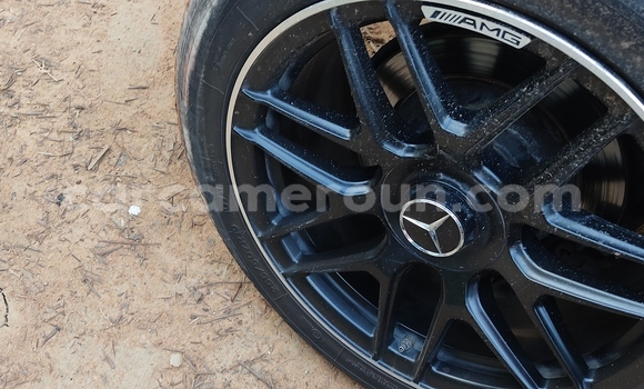 Buy Used Mercedes‒Benz ML–Class White Car in Douala in Littoral Cameroon Buy Used Mercedes‒Benz ML–Class White Car in Douala in Littoral Cameroon