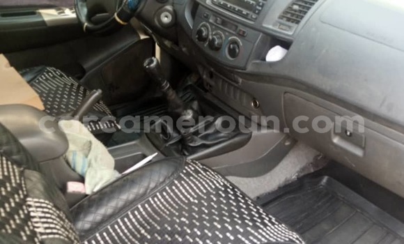 Acheter Occasion Voiture Toyota Hilux Bleu à Douala, Littoral Cameroon Acheter Occasion Voiture Toyota Hilux Bleu à Douala, Littoral Cameroon