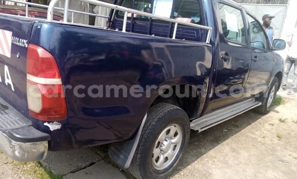 Acheter Occasion Voiture Toyota Hilux Bleu à Douala, Littoral Cameroon Acheter Occasion Voiture Toyota Hilux Bleu à Douala, Littoral Cameroon