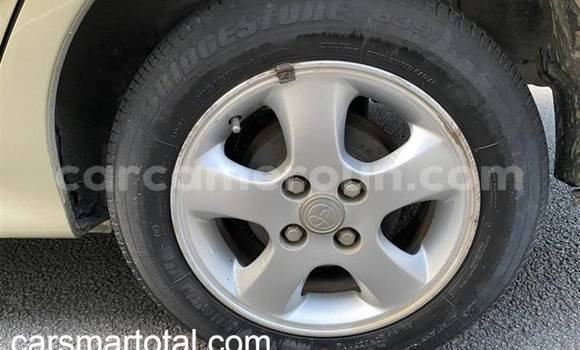 Sayi Na hannu Toyota Vios Azurfa Mota in Abong–Mbang a Gabas Kamaru Sayi Na hannu Toyota Vios Azurfa Mota in Abong–Mbang a Gabas Kamaru