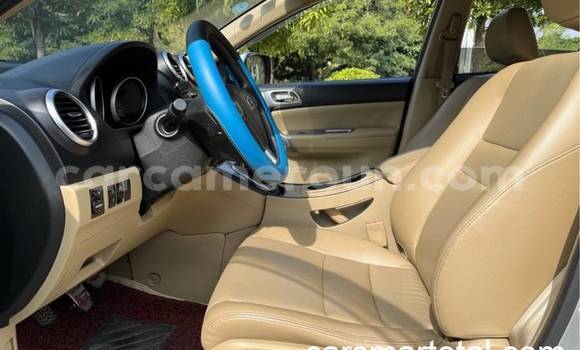 Sayi Na hannu Haval H6 Azurfa Mota in Akonolinga a Babban Kamaru Sayi Na hannu Haval H6 Azurfa Mota in Akonolinga a Babban Kamaru