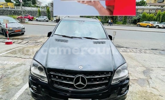 Acheter Occasion Voiture Mercedes‒Benz ML–Class Noir à Douala, Littoral Cameroon Acheter Occasion Voiture Mercedes‒Benz ML–Class Noir à Douala, Littoral Cameroon