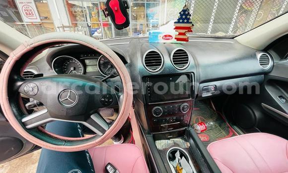 Acheter Occasion Voiture Mercedes‒Benz ML–Class Noir à Douala, Littoral Cameroon Acheter Occasion Voiture Mercedes‒Benz ML–Class Noir à Douala, Littoral Cameroon