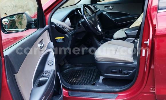 Acheter Occasion Voiture Hyundai Santa Fe Rouge à Yaoundé, Central Cameroon Acheter Occasion Voiture Hyundai Santa Fe Rouge à Yaoundé, Central Cameroon