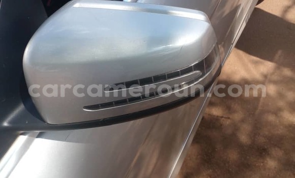 Acheter Occasion Voiture Mercedes‒Benz ML–Class Gris à Yaoundé, Central Cameroon Acheter Occasion Voiture Mercedes‒Benz ML–Class Gris à Yaoundé, Central Cameroon