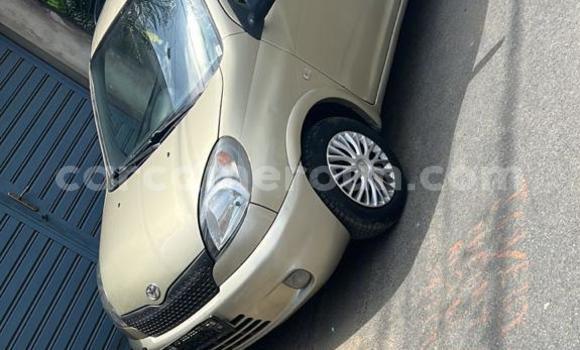 Acheter Occasion Voiture Toyota Verso Gris à Yaoundé, Central Cameroon Acheter Occasion Voiture Toyota Verso Gris à Yaoundé, Central Cameroon