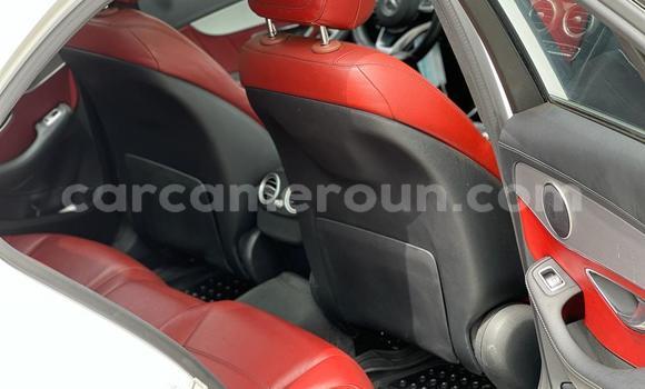 Acheter Occasion Voiture Mercedes‒Benz C–Class Blanc à Yaoundé, Central Cameroon Acheter Occasion Voiture Mercedes‒Benz C–Class Blanc à Yaoundé, Central Cameroon