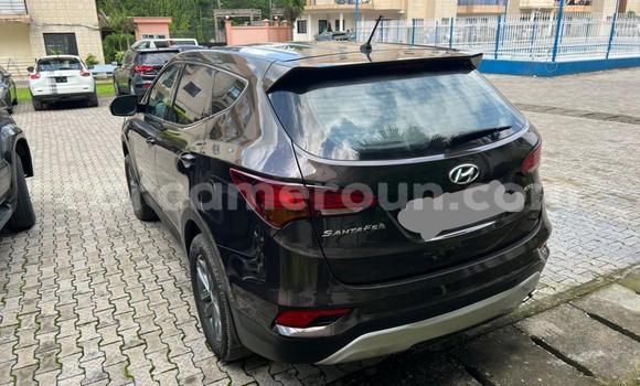 Sayi Na hannu Hyundai Santa Fe Black Mota in Douala a Ƙasar Kamaru Sayi Na hannu Hyundai Santa Fe Black Mota in Douala a Ƙasar Kamaru