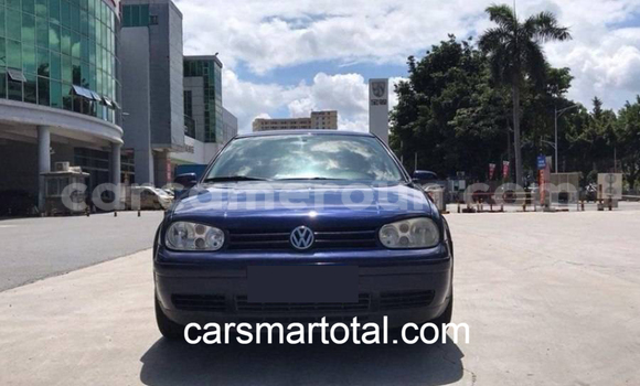 Sayi Na hannu Volkswagen Golf Blue Mota in Baham a West Kamaru Sayi Na hannu Volkswagen Golf Blue Mota in Baham a West Kamaru