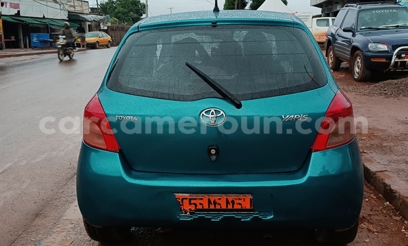 Acheter Occasion Voiture Toyota Yaris Bleu à Yaoundé, Central Cameroon Acheter Occasion Voiture Toyota Yaris Bleu à Yaoundé, Central Cameroon
