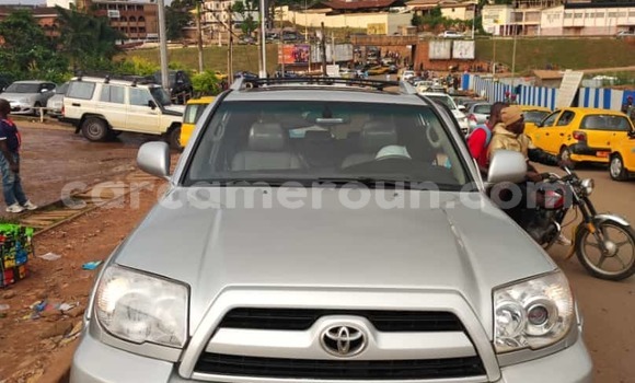 Acheter Occasion Voiture Toyota 4Runner Gris à Yaoundé, Central Cameroon Acheter Occasion Voiture Toyota 4Runner Gris à Yaoundé, Central Cameroon