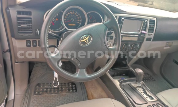 Acheter Occasion Voiture Toyota 4Runner Gris à Yaoundé, Central Cameroon Acheter Occasion Voiture Toyota 4Runner Gris à Yaoundé, Central Cameroon