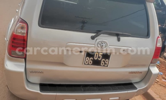 Acheter Occasion Voiture Toyota 4Runner Gris à Yaoundé, Central Cameroon Acheter Occasion Voiture Toyota 4Runner Gris à Yaoundé, Central Cameroon