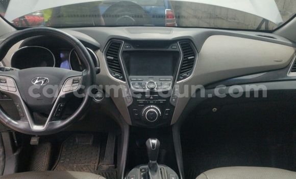 Acheter Occasion Voiture Hyundai Santa Fe Gris à Yaoundé, Central Cameroon Acheter Occasion Voiture Hyundai Santa Fe Gris à Yaoundé, Central Cameroon