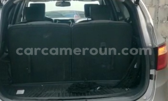 Acheter Occasion Voiture Hyundai Santa Fe Gris à Yaoundé, Central Cameroon Acheter Occasion Voiture Hyundai Santa Fe Gris à Yaoundé, Central Cameroon