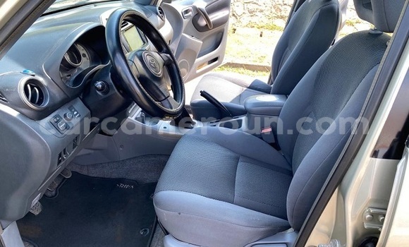 Acheter Occasion Voiture Toyota RAV4 Autre à Yaoundé, Central Cameroon Acheter Occasion Voiture Toyota RAV4 Autre à Yaoundé, Central Cameroon