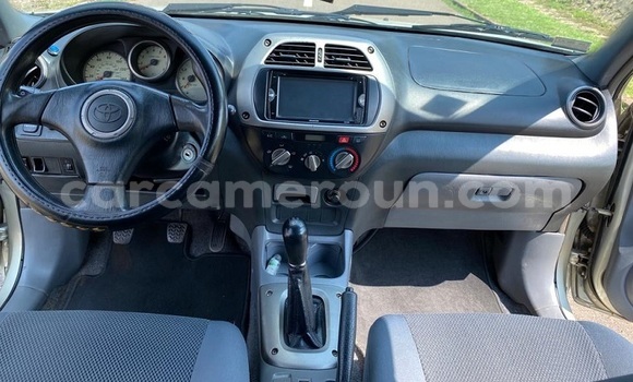 Acheter Occasion Voiture Toyota RAV4 Autre à Yaoundé, Central Cameroon Acheter Occasion Voiture Toyota RAV4 Autre à Yaoundé, Central Cameroon