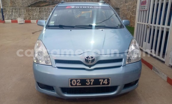 Acheter Occasion Voiture Toyota Corolla Bleu à Yaoundé, Central Cameroon Acheter Occasion Voiture Toyota Corolla Bleu à Yaoundé, Central Cameroon