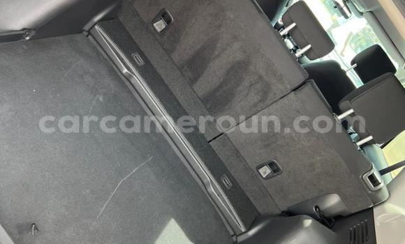 Buy Used Honda CR–V White Car in Douala in Littoral Cameroon Buy Used Honda CR–V White Car in Douala in Littoral Cameroon