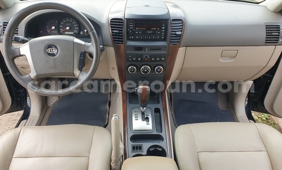 Buy Used Kia Sorento Black Car in Yaounde in Central Cameroon Buy Used Kia Sorento Black Car in Yaounde in Central Cameroon