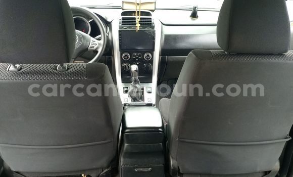 Sayi Na hannu Suzuki Grand Vitara Black Mota in Douala a Ƙasar Kamaru Sayi Na hannu Suzuki Grand Vitara Black Mota in Douala a Ƙasar Kamaru