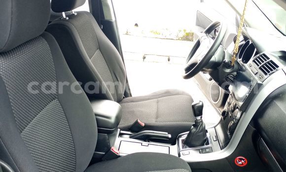 Sayi Na hannu Suzuki Grand Vitara Black Mota in Douala a Ƙasar Kamaru Sayi Na hannu Suzuki Grand Vitara Black Mota in Douala a Ƙasar Kamaru