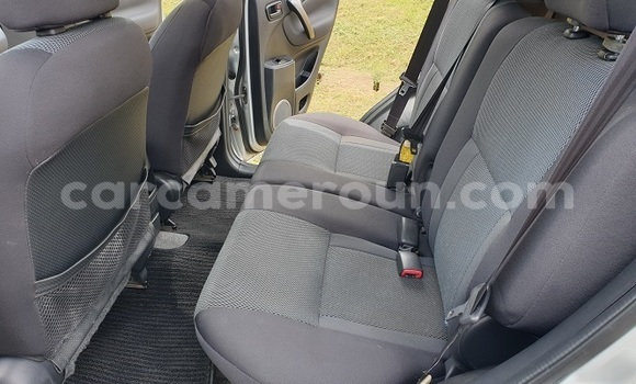 Acheter Occasion Voiture Toyota RAV4 Autre à Yaoundé, Central Cameroon Acheter Occasion Voiture Toyota RAV4 Autre à Yaoundé, Central Cameroon