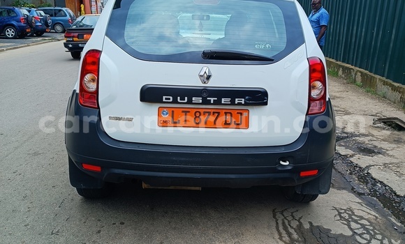 Buy Used Renault Duster White Car in Yaounde in Central Cameroon Buy Used Renault Duster White Car in Yaounde in Central Cameroon