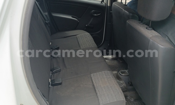 Buy Used Renault Duster White Car in Yaounde in Central Cameroon Buy Used Renault Duster White Car in Yaounde in Central Cameroon