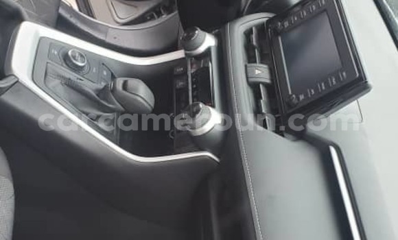Acheter Import Voiture Toyota RAV4 Gris à Douala, Littoral Cameroon Acheter Import Voiture Toyota RAV4 Gris à Douala, Littoral Cameroon