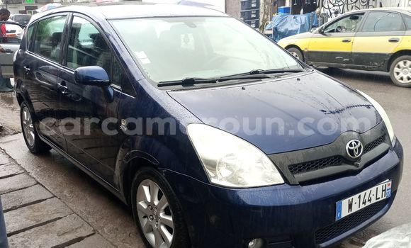 Acheter Import Voiture Toyota Verso Bleu à Douala, Littoral Cameroon Acheter Import Voiture Toyota Verso Bleu à Douala, Littoral Cameroon