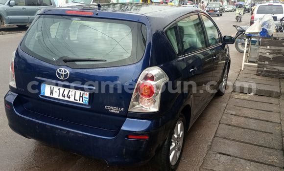 Acheter Import Voiture Toyota Verso Bleu à Douala, Littoral Cameroon Acheter Import Voiture Toyota Verso Bleu à Douala, Littoral Cameroon