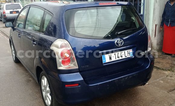 Acheter Import Voiture Toyota Verso Bleu à Douala, Littoral Cameroon Acheter Import Voiture Toyota Verso Bleu à Douala, Littoral Cameroon