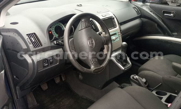 Acheter Import Voiture Toyota Verso Bleu à Douala, Littoral Cameroon Acheter Import Voiture Toyota Verso Bleu à Douala, Littoral Cameroon