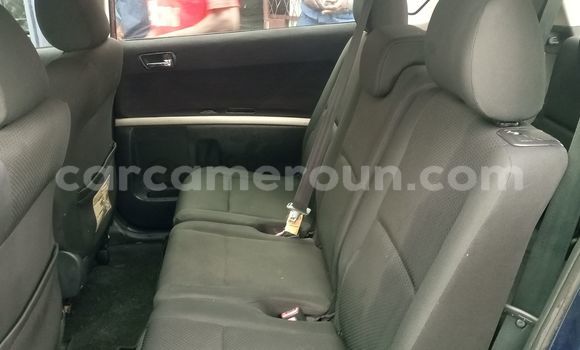 Acheter Import Voiture Toyota Verso Bleu à Douala, Littoral Cameroon Acheter Import Voiture Toyota Verso Bleu à Douala, Littoral Cameroon