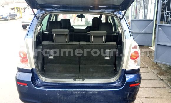 Acheter Import Voiture Toyota Verso Bleu à Douala, Littoral Cameroon Acheter Import Voiture Toyota Verso Bleu à Douala, Littoral Cameroon