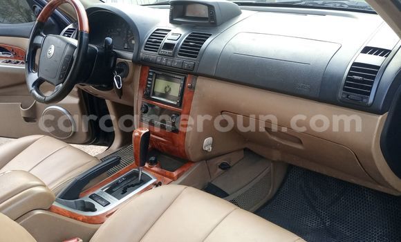 Sayi Imported SsangYong Rexton Black Mota in Douala a Ƙasar Kamaru Sayi Imported SsangYong Rexton Black Mota in Douala a Ƙasar Kamaru