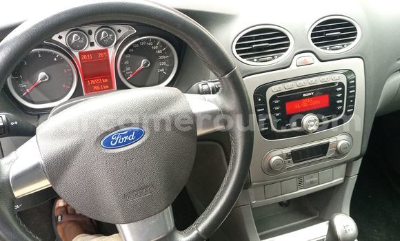 Sayi Imported Ford Focus Azurfa Mota in Douala a Ƙasar Kamaru Sayi Imported Ford Focus Azurfa Mota in Douala a Ƙasar Kamaru