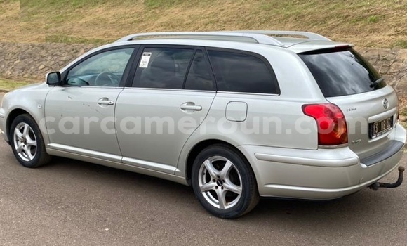 Acheter Occasion Voiture Toyota Avensis Gris à Yaoundé, Central Cameroon Acheter Occasion Voiture Toyota Avensis Gris à Yaoundé, Central Cameroon