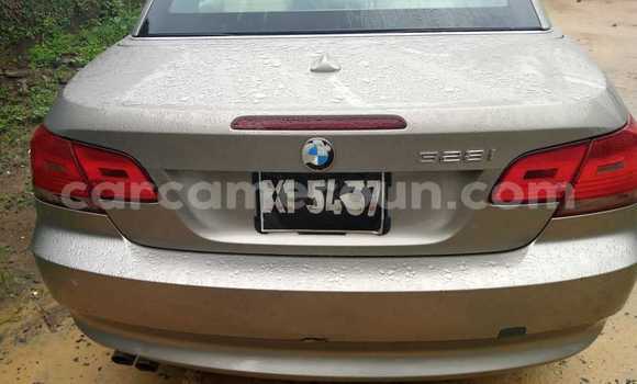 Sayi Na hannu BMW i3 Azurfa Mota in Douala a Ƙasar Kamaru Sayi Na hannu BMW i3 Azurfa Mota in Douala a Ƙasar Kamaru