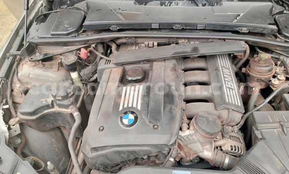 Sayi Na hannu BMW i3 Azurfa Mota in Douala a Ƙasar Kamaru Sayi Na hannu BMW i3 Azurfa Mota in Douala a Ƙasar Kamaru