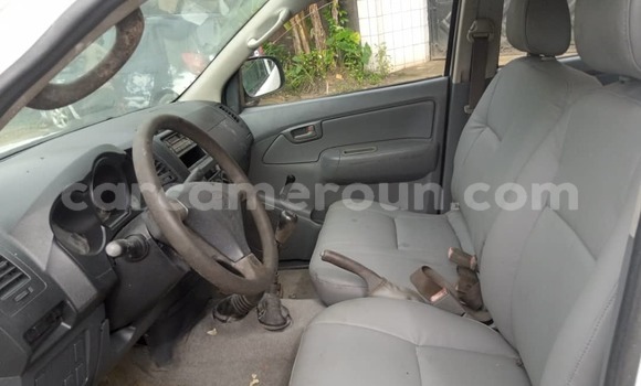 Acheter Occasion Voiture Toyota Hilux Blanc à Douala, Littoral Cameroon Acheter Occasion Voiture Toyota Hilux Blanc à Douala, Littoral Cameroon