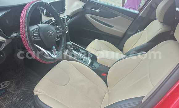 Acheter Neuf Voiture Hyundai Santa Fe Rouge à Douala, Littoral Cameroon Acheter Neuf Voiture Hyundai Santa Fe Rouge à Douala, Littoral Cameroon