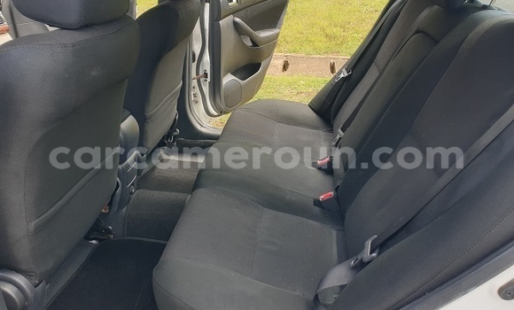 Acheter Occasion Voiture Toyota Avensis Blanc à Yaoundé, Central Cameroon Acheter Occasion Voiture Toyota Avensis Blanc à Yaoundé, Central Cameroon