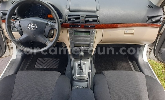 Acheter Occasion Voiture Toyota Avensis Blanc à Yaoundé, Central Cameroon Acheter Occasion Voiture Toyota Avensis Blanc à Yaoundé, Central Cameroon