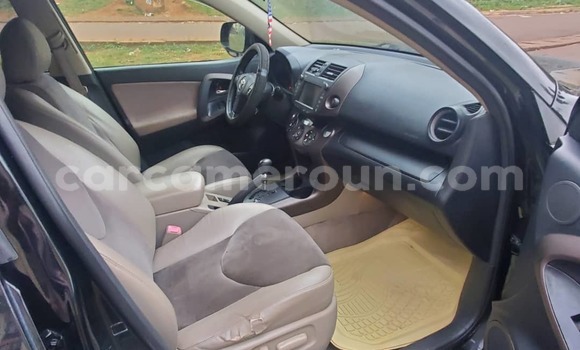Buy Used Toyota Vanguard Black Car in Yaounde in Central Cameroon Buy Used Toyota Vanguard Black Car in Yaounde in Central Cameroon