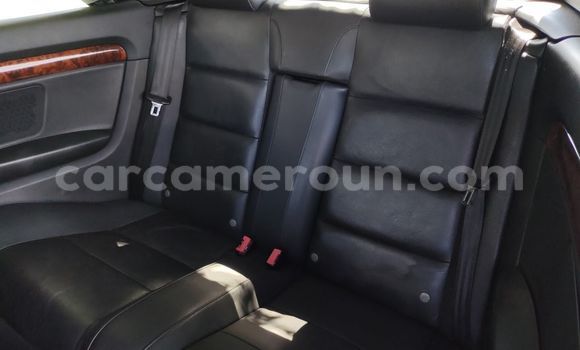 Sayi Na hannu Audi A4 Azurfa Mota in Yaounde a Babban Kamaru Sayi Na hannu Audi A4 Azurfa Mota in Yaounde a Babban Kamaru