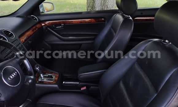 Sayi Na hannu Audi A4 Azurfa Mota in Yaounde a Babban Kamaru Sayi Na hannu Audi A4 Azurfa Mota in Yaounde a Babban Kamaru