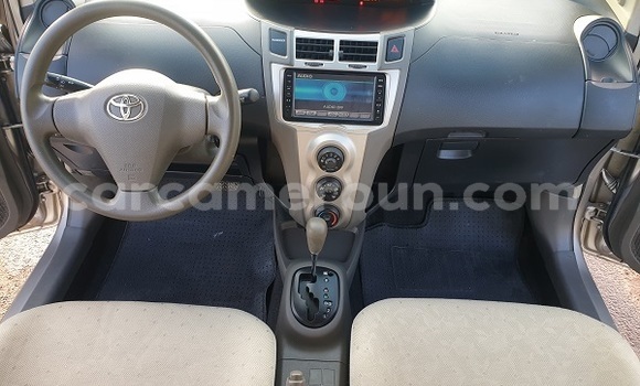 Sayi Na hannu Toyota Yaris Sauran Mota in Yaounde a Babban Kamaru Sayi Na hannu Toyota Yaris Sauran Mota in Yaounde a Babban Kamaru
